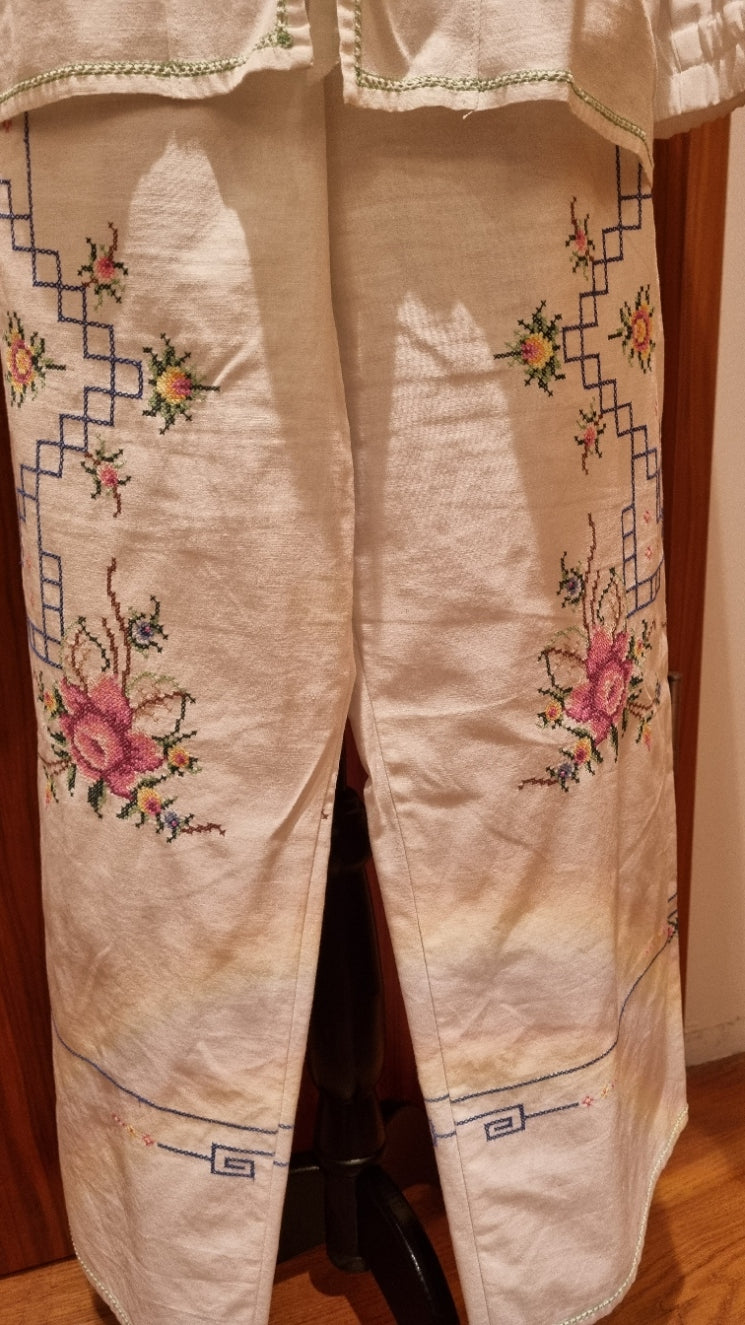 Hose mit Bluse