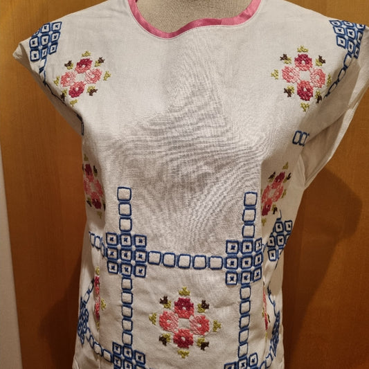 besticktes Top