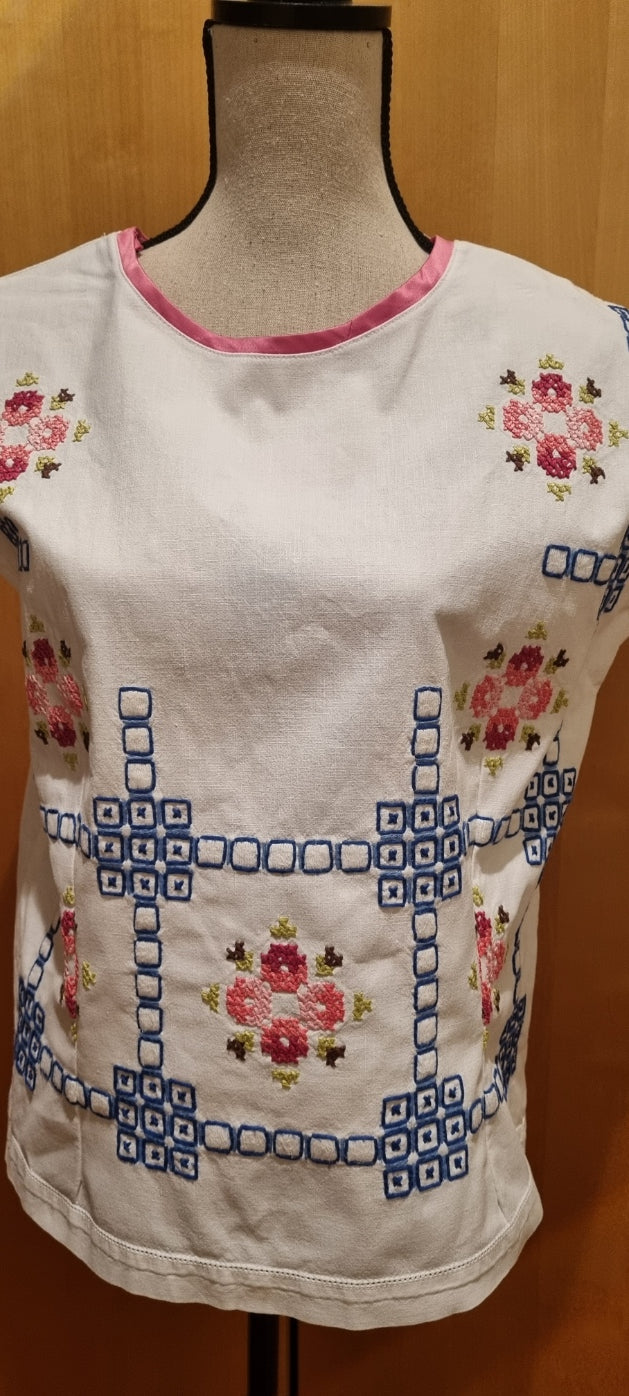 besticktes Top